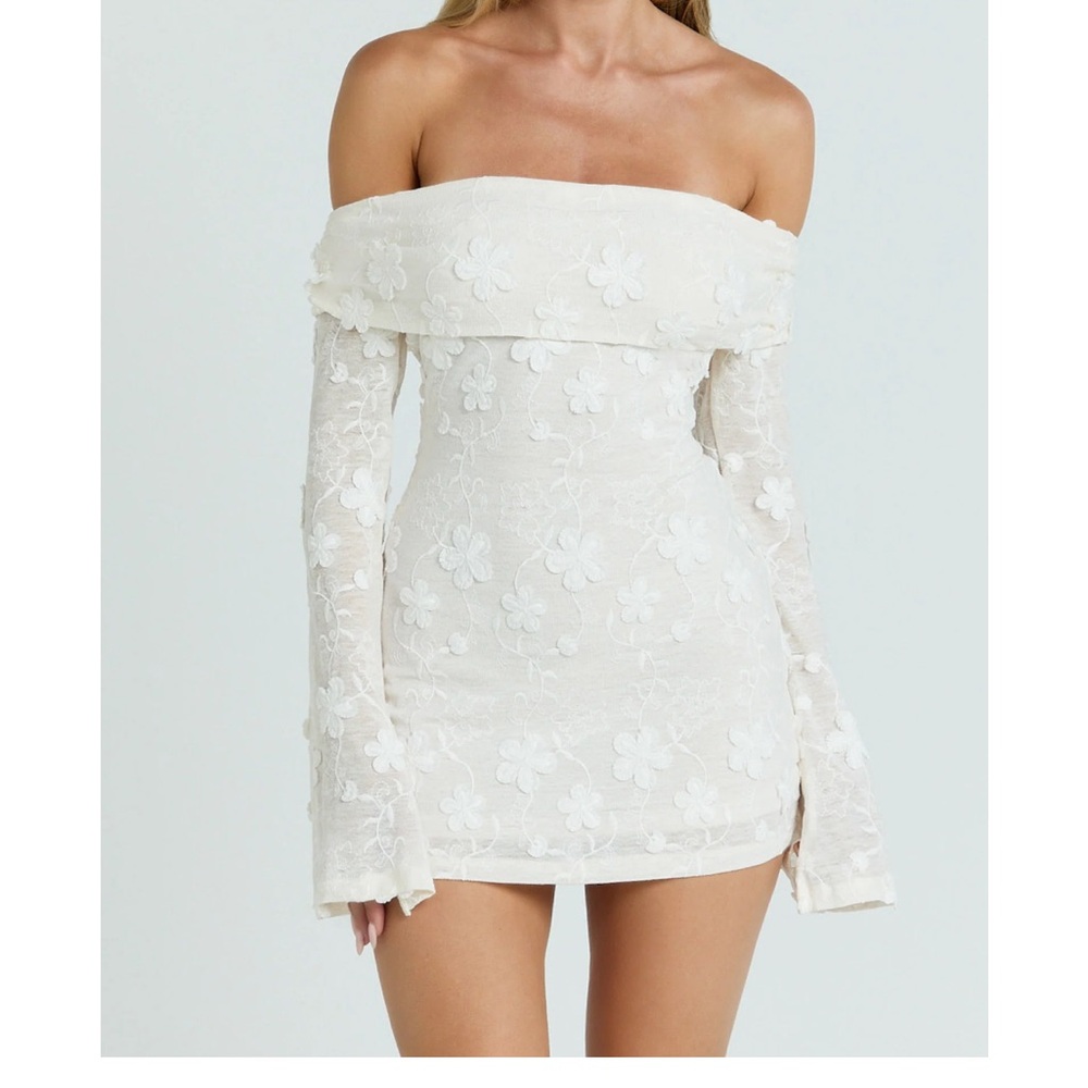Showpo Off-Shoulder White Floral Lace Mini Dress